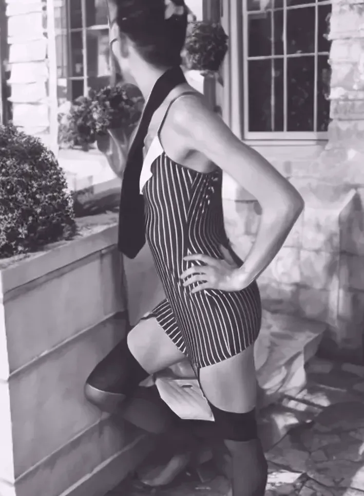Carina, 35