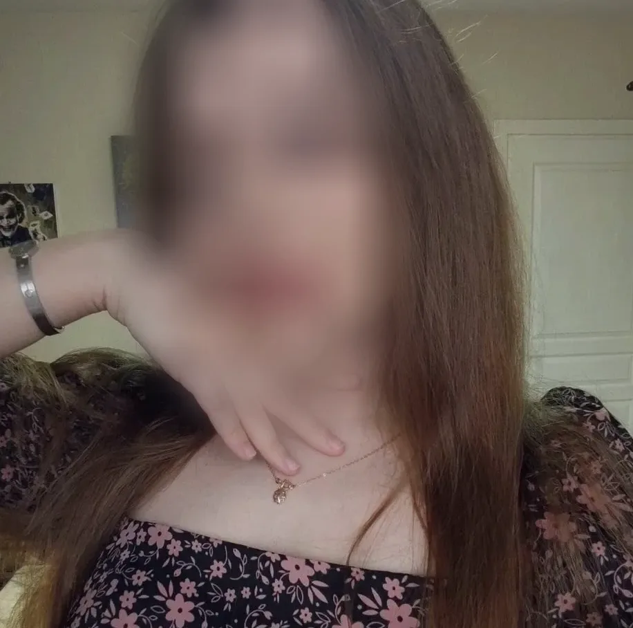 Silvia, 24
